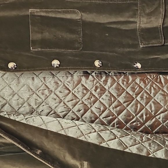 Emanuel Ungaro Liberté Dark Olive Velvet Button Front Shacket Size Medium - Picture 4 of 11